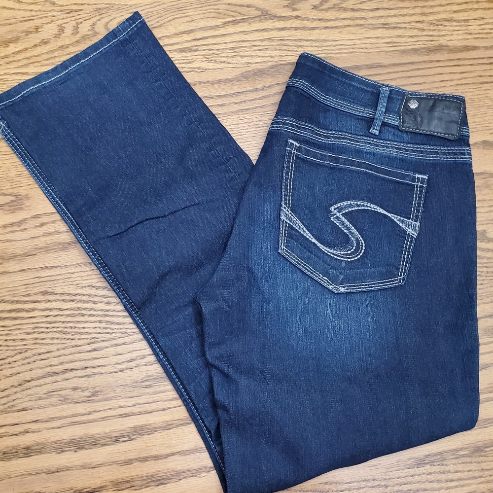 Silver Suki jeans straight 33x30.